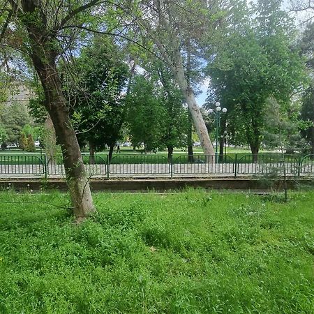 Boulevard Apartment Samarkand Exterior photo